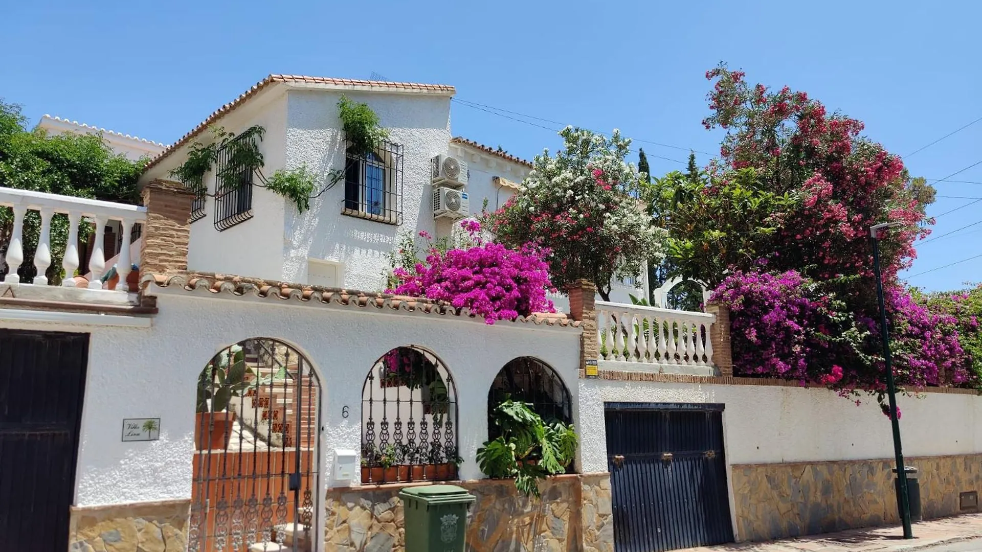 Villa Lina - Andalusian 3-Bedroom Villa With Pool & Ocean View Málaga