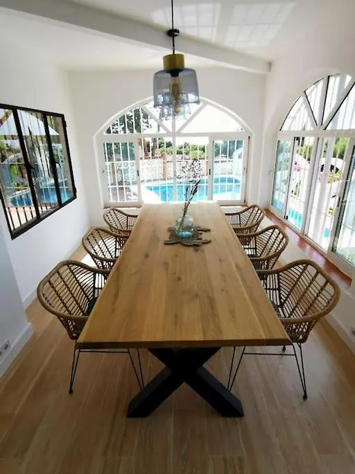 Villa Lina - Andalusian 3-Bedroom Villa With Pool & Ocean View Málaga