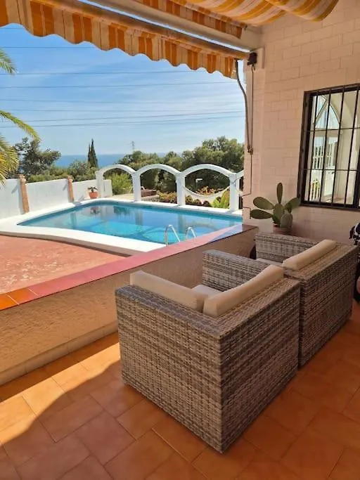 Villa Lina - Andalusian 3-Bedroom Villa With Pool & Ocean View Malaga
