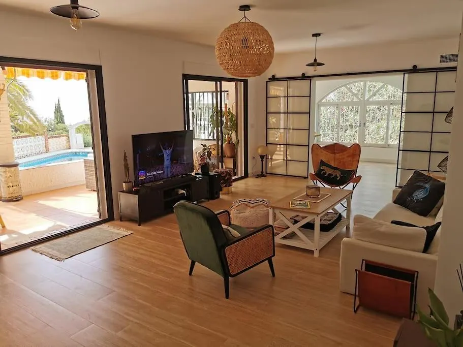 Villa Lina - Andalusian 3-Bedroom Villa With Pool & Ocean View Malaga Spain